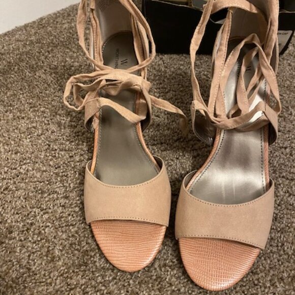 Worthington Women's NIB Blush Faux Suede Strappy Sandals w Ankle Ties shoes Sz11 - Picture 3 of 8